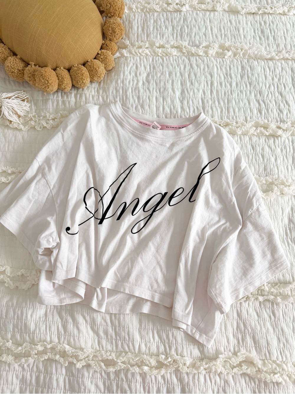 VS white tee